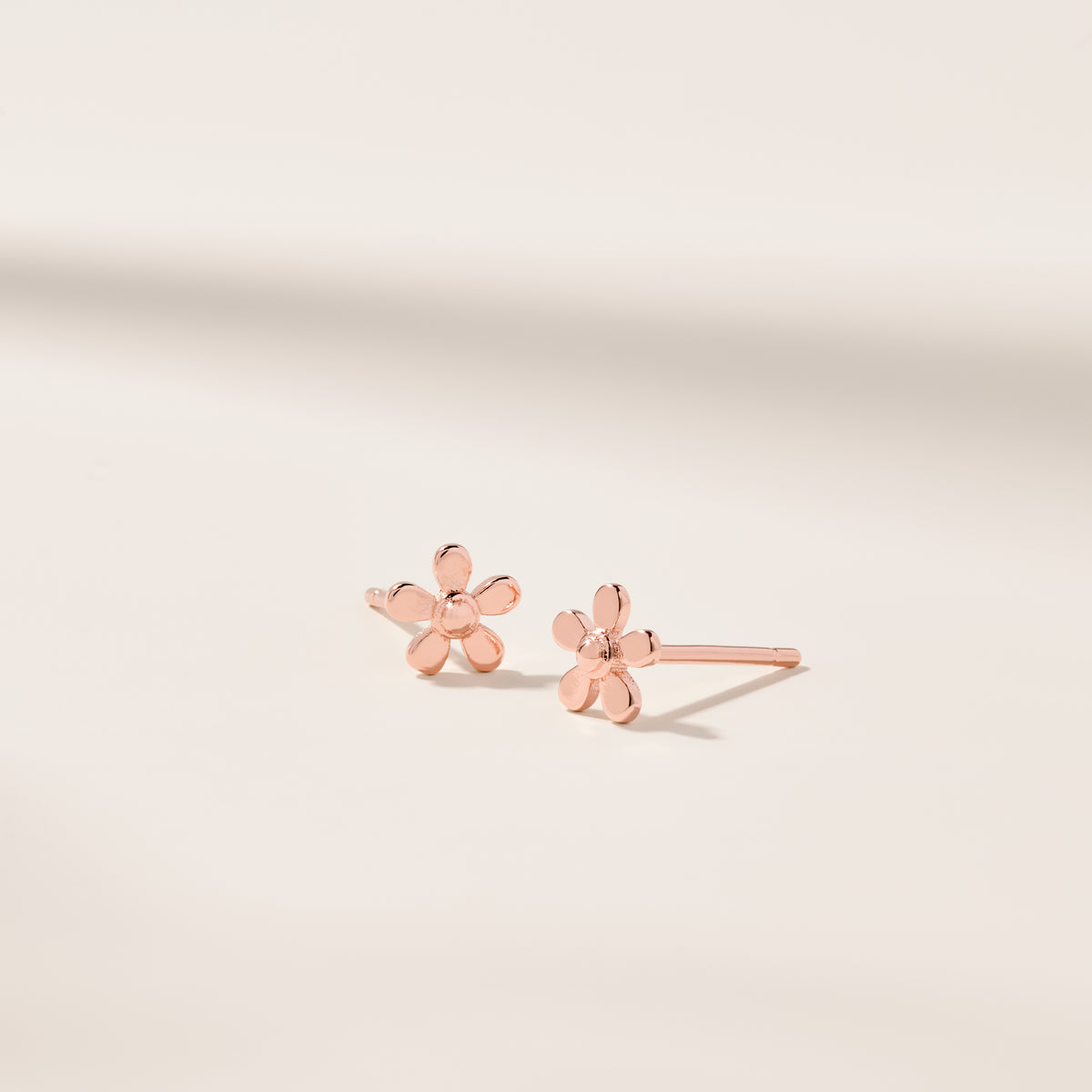 Daisy Stud Earrings