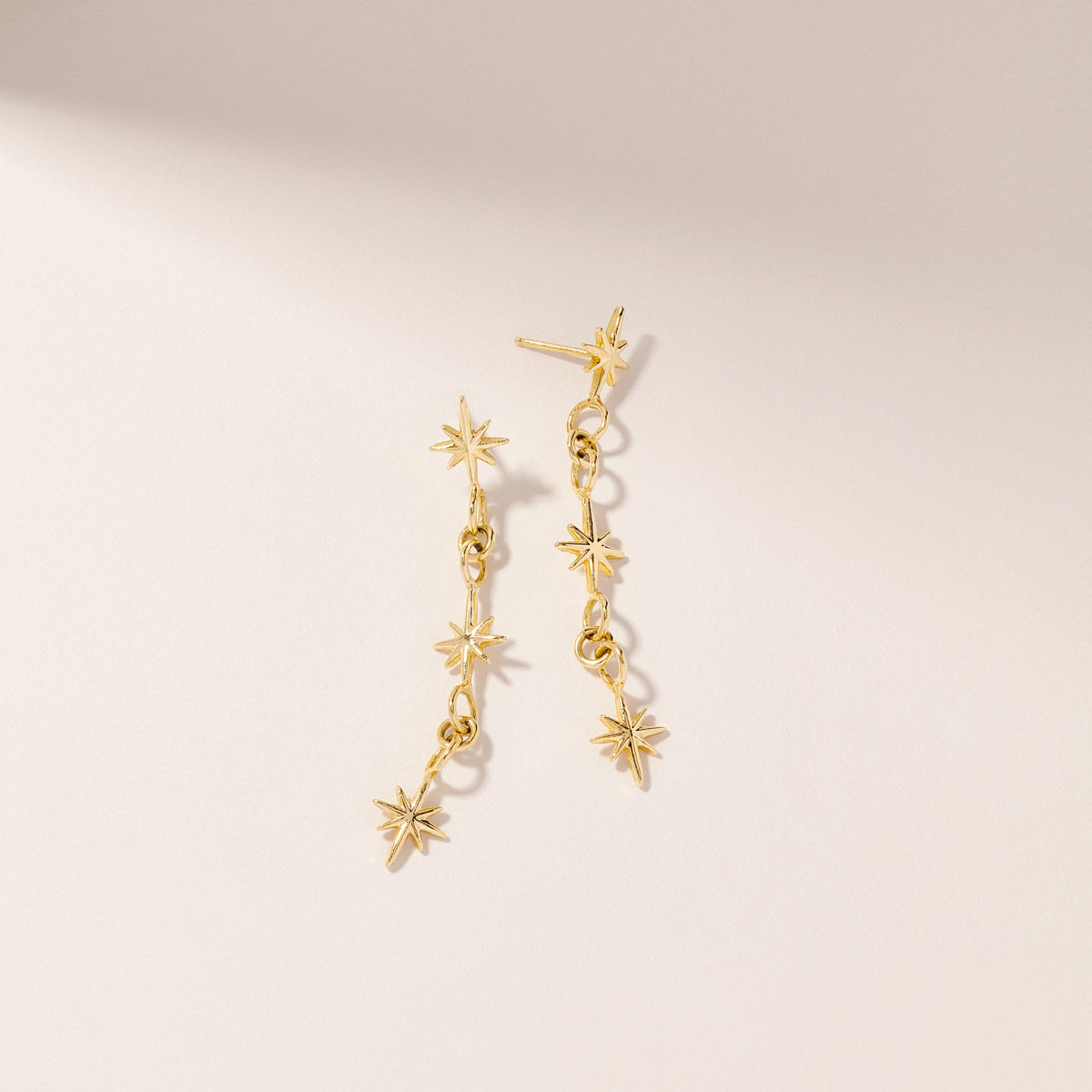 Shooting Star Dangle Earring