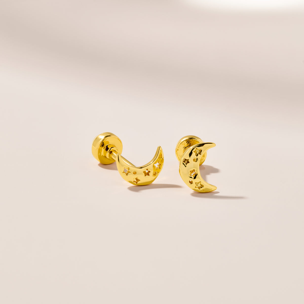 Twin Flame Studs Moon / Moonstone