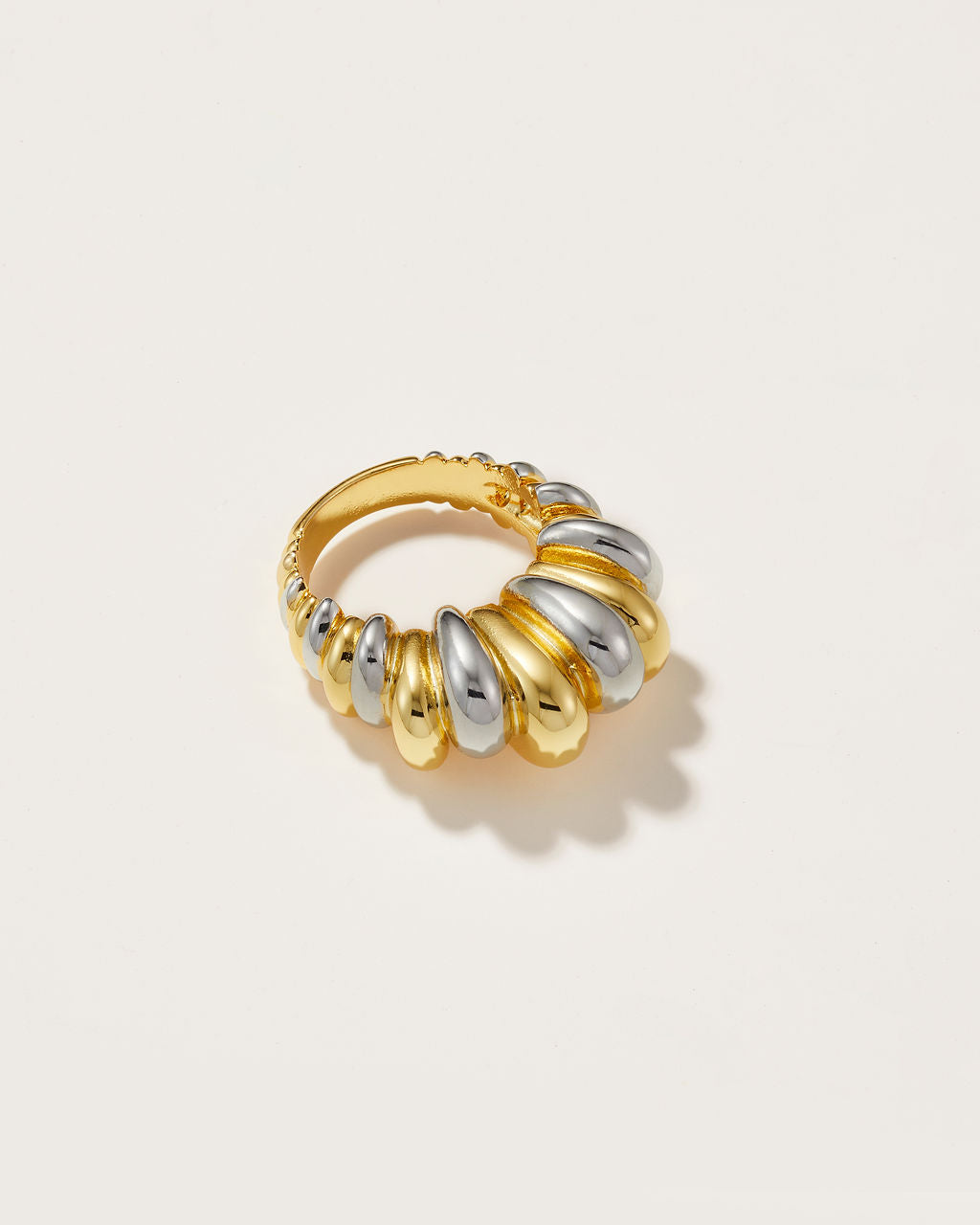Caterpillar Ring